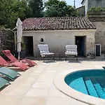 Charente Cozy Family Winter Retreat Holiday home *