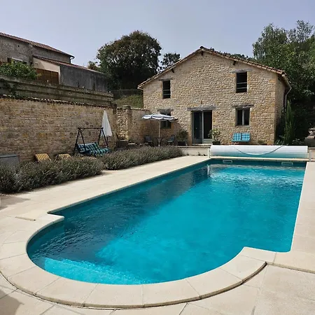 Charente Cozy Family Winter Retreat * Theil-Rabier