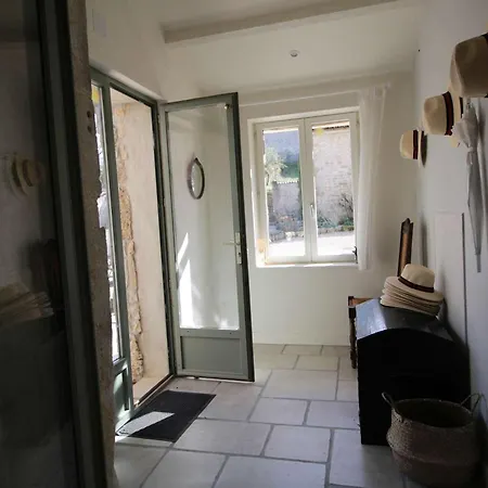 Charente Cozy Family Winter Retreat *