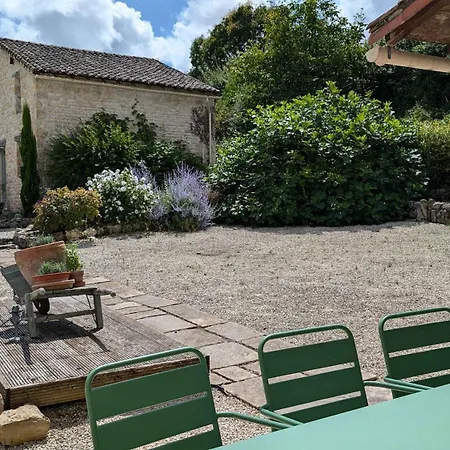 Charente Cozy Family Winter Retreat *