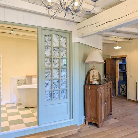 Vakantiehuis Charente Cozy Family Winter Retreat Theil-Rabier